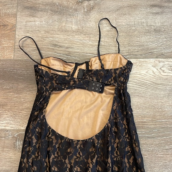 Sky to Moon dress EUC size M - Picture 4 of 4